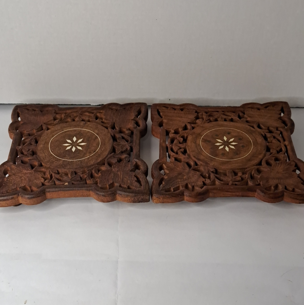 Vintage Footed Wooden Trivet Hot Plate hand  Carved Inlaid Made in India
